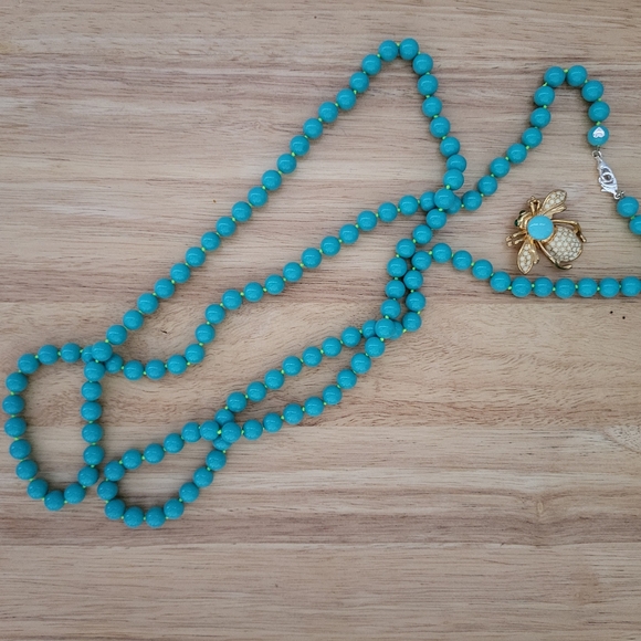 Necklace - Picture 3 of 3